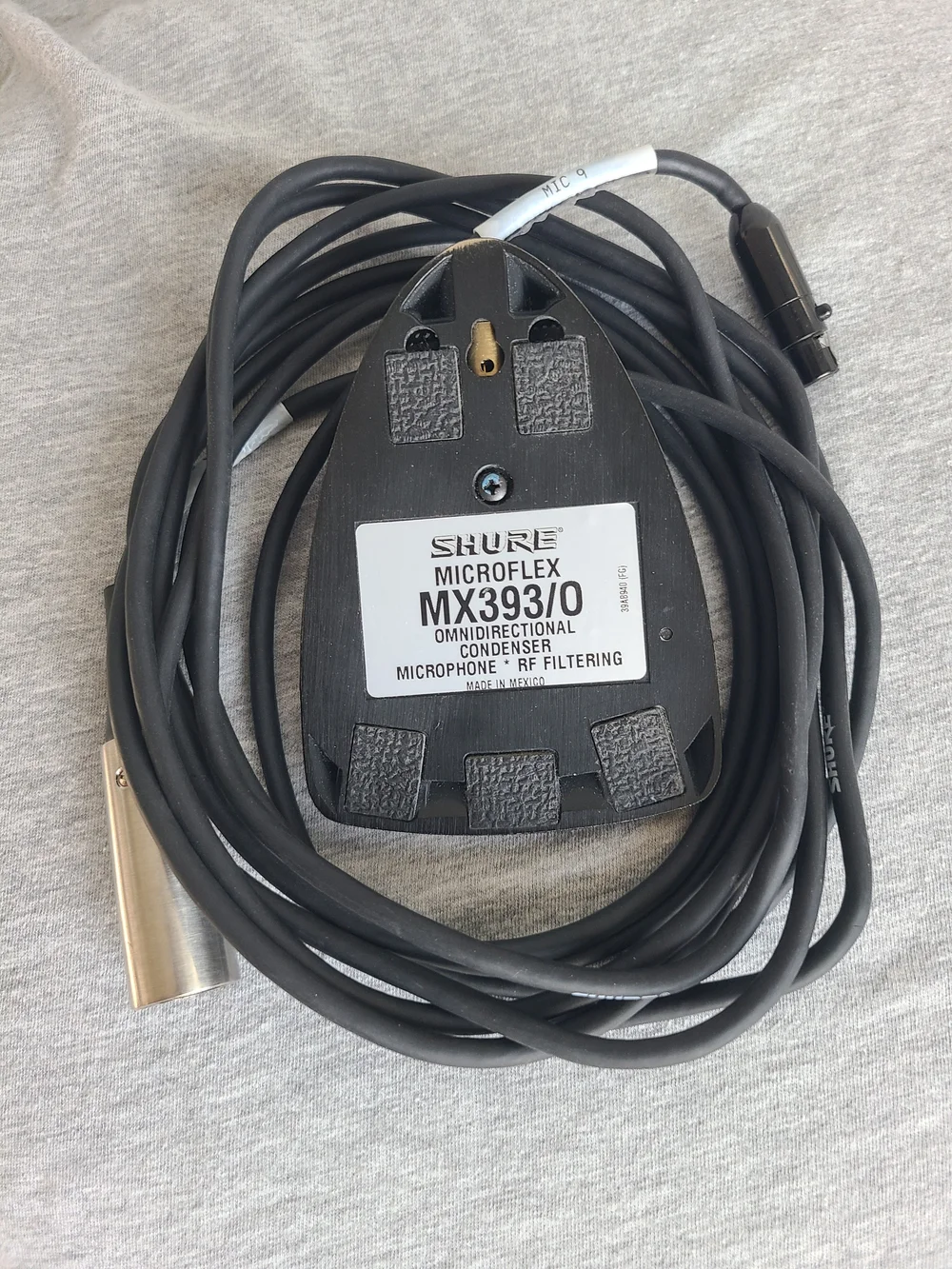 SHURE MICROFLEX MX393/0 Condenser Omnidirectional Boundary Microphone XLR cable